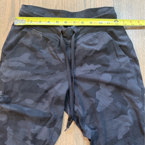 Lululemon Ready to Rulu Jogger-Size 4-Color: Heritage 365 Camo Deep Coal Multi - Picture 12 of 12